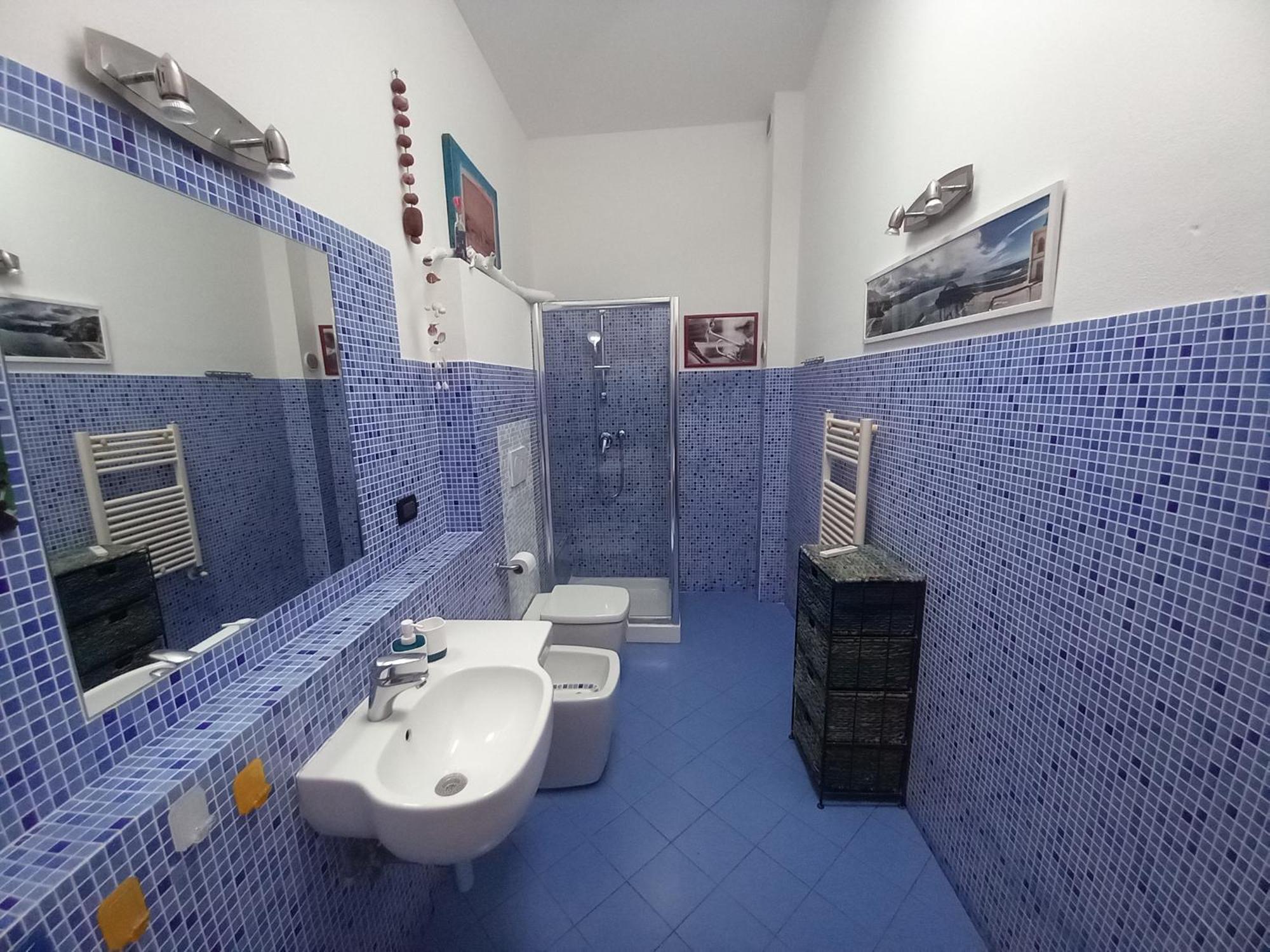 "La Casita", 2 Floors Apartment, Private Parking 1 Car Or 2 Bikes, Air-Cond And Terrace Livorno Eksteriør billede
